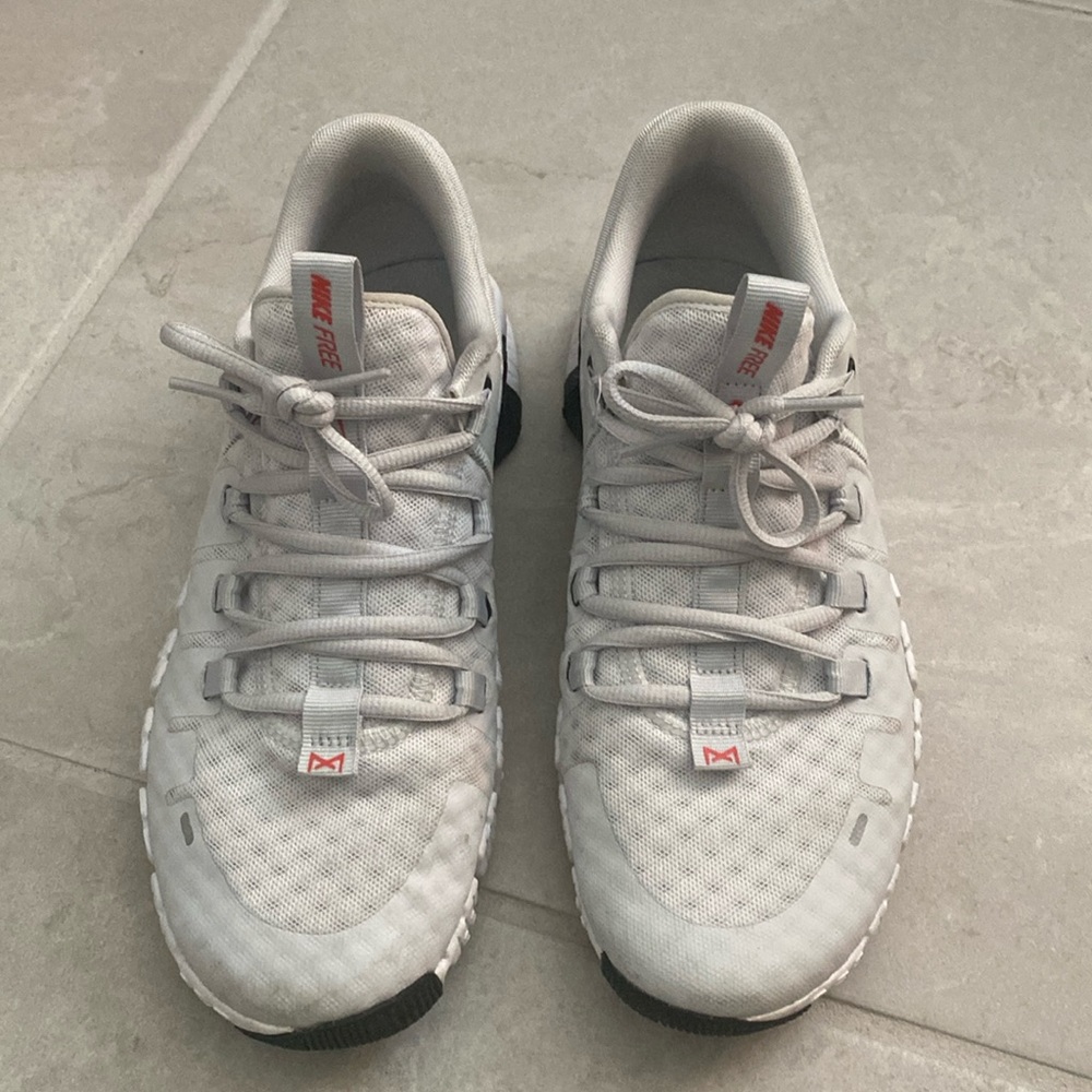 Nike Metcon 5 Women’s Gym Shoes 9.5 US Women’s Size - Picture 2 of 8